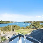 Breathtaking Waterfront Penthouse With Bigterrace Near To Olympic Park